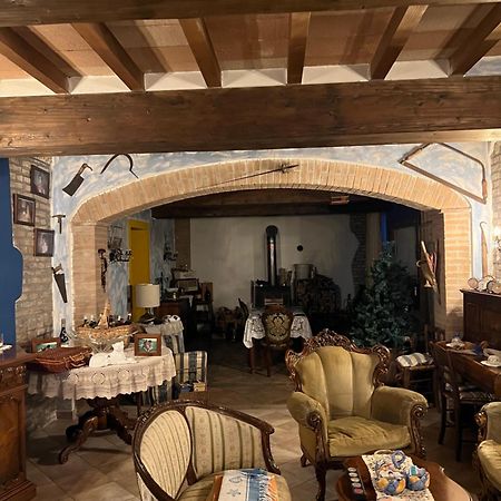 La Frasca Bed & Breakfast Coltaro Exterior photo