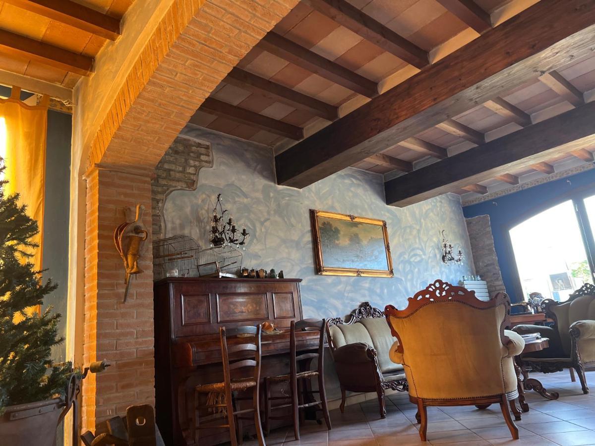 La Frasca Bed & Breakfast Coltaro Exterior photo